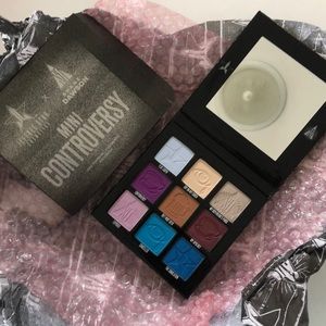 **Mini Controversy Palette**